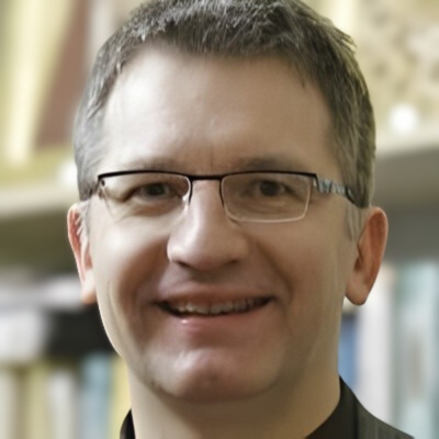 Ks. Dariusz Klejnowski-Różycki (chiń. 柯達理)